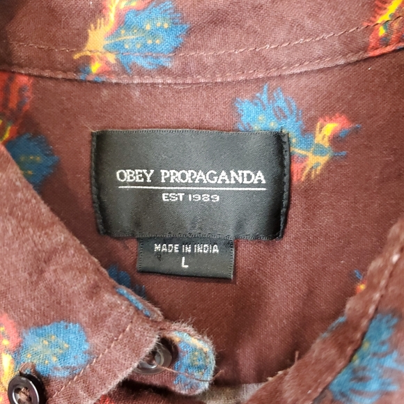 Obey Propaganda Long Sleeve Feather Print Button Down Shirt - Picture 2 of 12